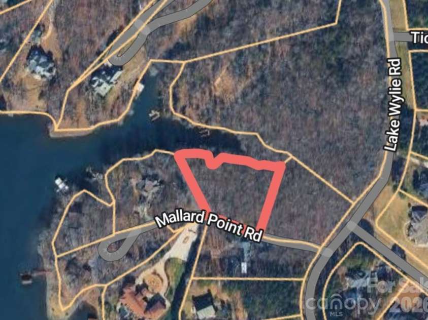 0000 Mallard Point Drive, Clover, SC 29710.  MLS# CAR4373047, YatesRealty ID 16250. 