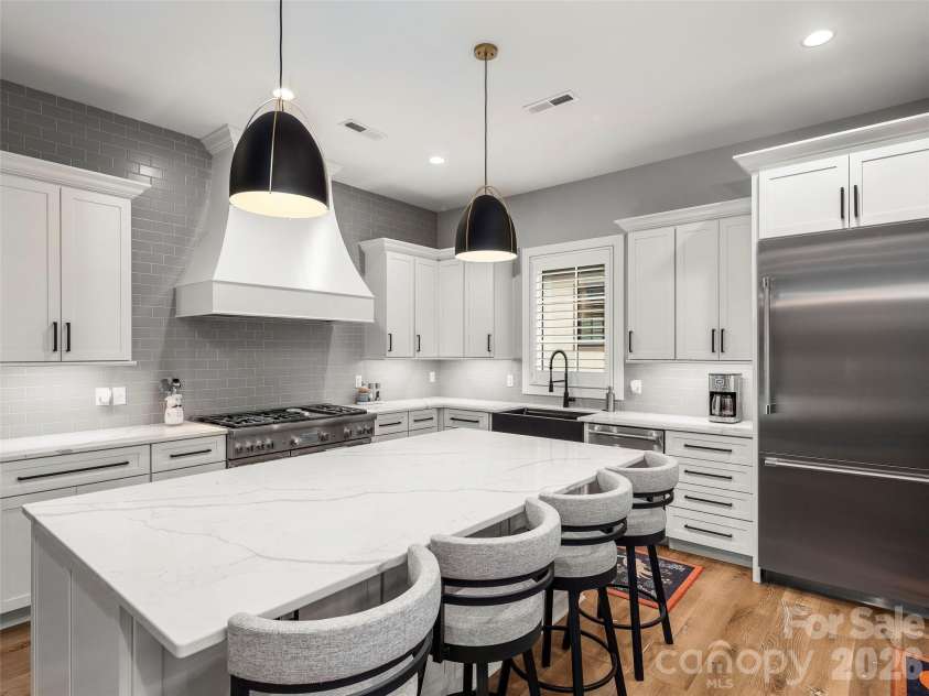 11 Haverhill Way, Arden, NC 28704.  MLS# CAR4359854, YatesRealty ID 16252. 