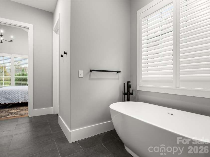 11 Haverhill Way, Arden, NC 28704.  MLS# CAR4359854, YatesRealty ID 16252. 