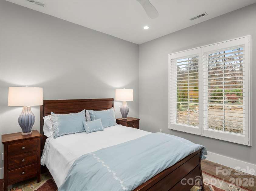 11 Haverhill Way, Arden, NC 28704.  MLS# CAR4359854, YatesRealty ID 16252. 