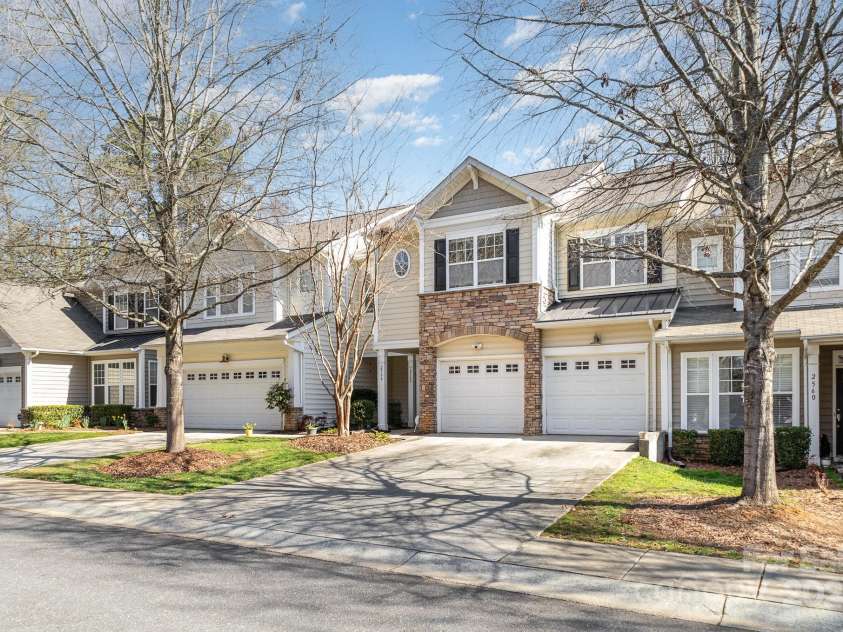 2564 Chasewater Drive, Fort Mill, SC 29707.  MLS# CAR4235066, YatesRealty ID 16252. 