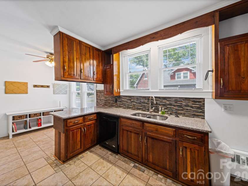 729 Montgomery Avenue, Albemarle, NC 28001.  MLS# CAR4375078, YatesRealty ID 16253. Kitchen and Breakfast Area