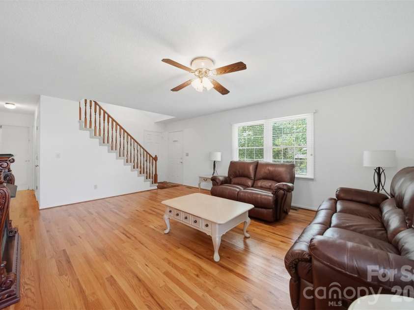 4455 Magnolia Lane, Hudson, NC 28638.  MLS# CAR4375216, YatesRealty ID 16254. 