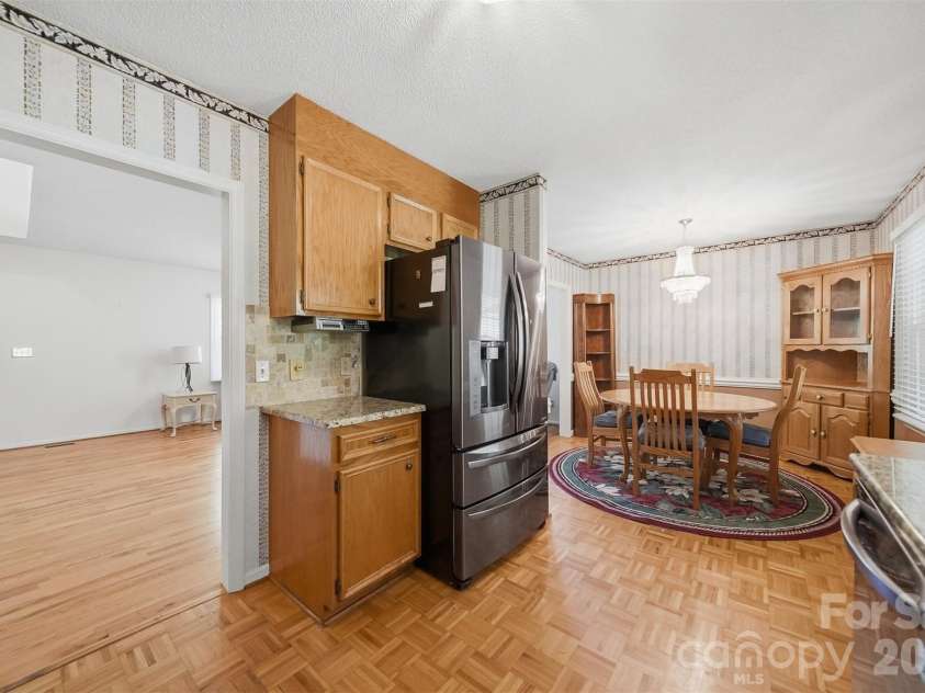 4455 Magnolia Lane, Hudson, NC 28638.  MLS# CAR4375216, YatesRealty ID 16254. 