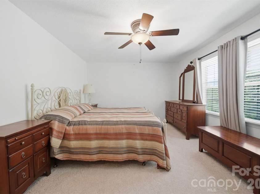 4455 Magnolia Lane, Hudson, NC 28638.  MLS# CAR4375216, YatesRealty ID 16254. 