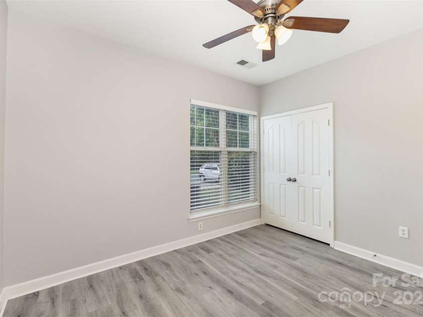 11707 Ridgeway Park Drive, Charlotte, NC 28277.  MLS# CAR4252947, YatesRealty ID 16255. 