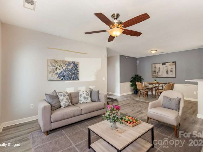 11707 Ridgeway Park Drive, Charlotte, NC 28277.  MLS# CAR4252947, YatesRealty ID 16255. 