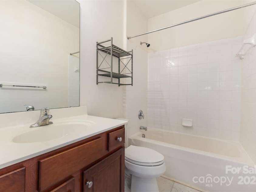 11707 Ridgeway Park Drive, Charlotte, NC 28277.  MLS# CAR4252947, YatesRealty ID 16255. 