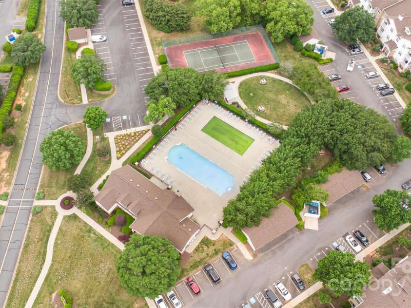 11707 Ridgeway Park Drive, Charlotte, NC 28277.  MLS# CAR4252947, YatesRealty ID 16255. 