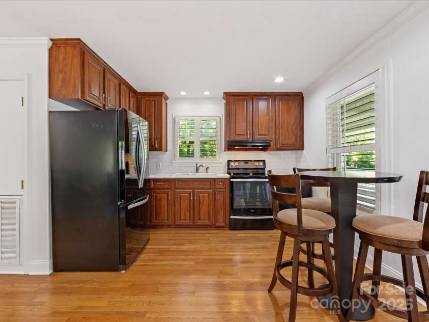 17835 Terryglass Lane, Charlotte, NC 28278.  MLS# CAR4261474, YatesRealty ID 16258. 