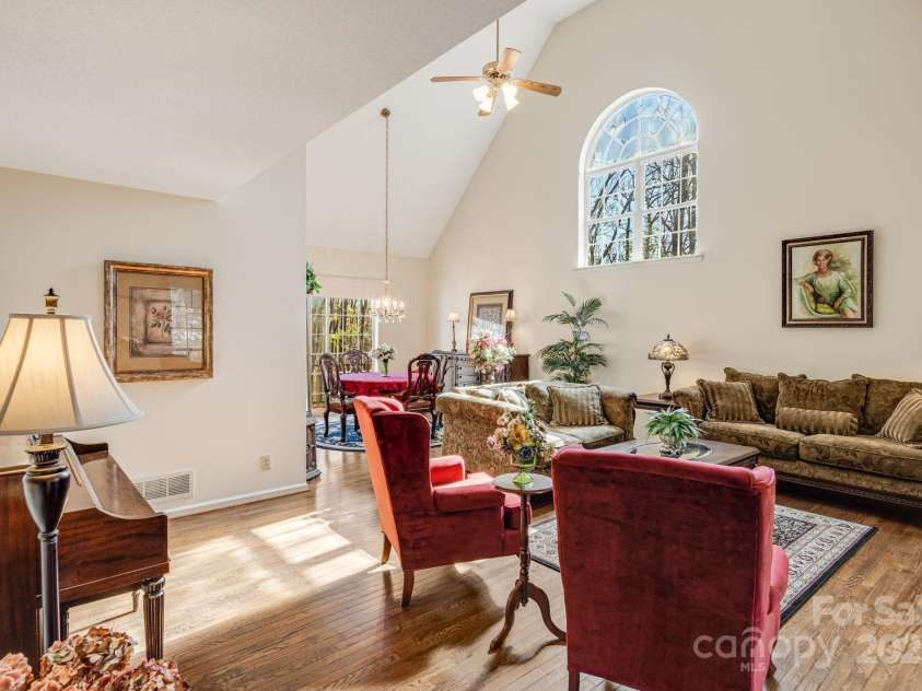 456 Mills Gap Road, Arden, NC 28704.  MLS# CAR4227712, YatesRealty ID 1626. 