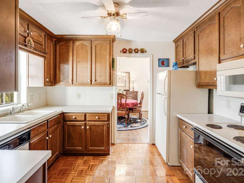 456 Mills Gap Road, Arden, NC 28704.  MLS# CAR4227712, YatesRealty ID 1626. 