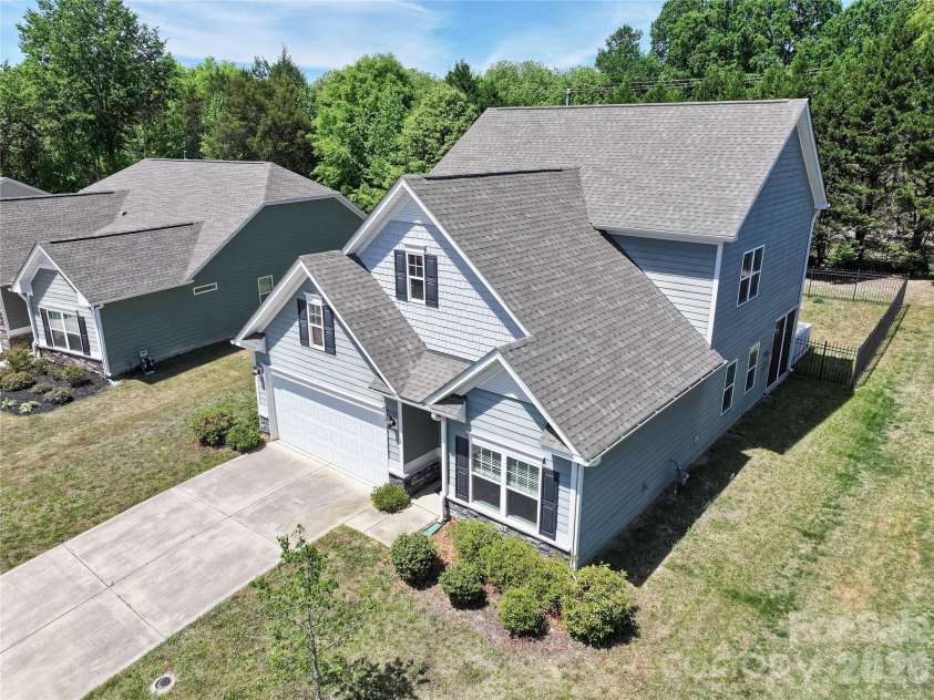1415 Troon Drive, Salisbury, NC 28144.  MLS# CAR4374861, YatesRealty ID 16261. 