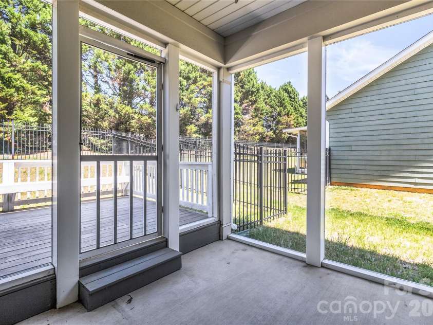 1415 Troon Drive, Salisbury, NC 28144.  MLS# CAR4374861, YatesRealty ID 16261. 