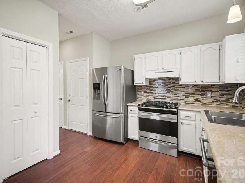 1921 Stonewyck Avenue, Kannapolis, NC 28081.  MLS# CAR4375310, YatesRealty ID 16262. 