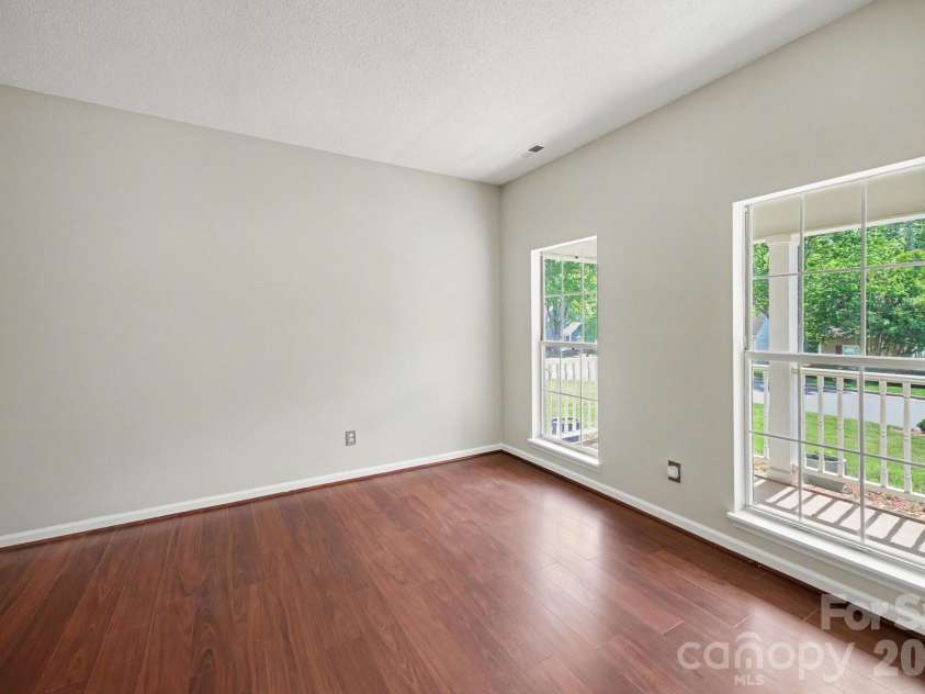 1921 Stonewyck Avenue, Kannapolis, NC 28081.  MLS# CAR4375310, YatesRealty ID 16262. 