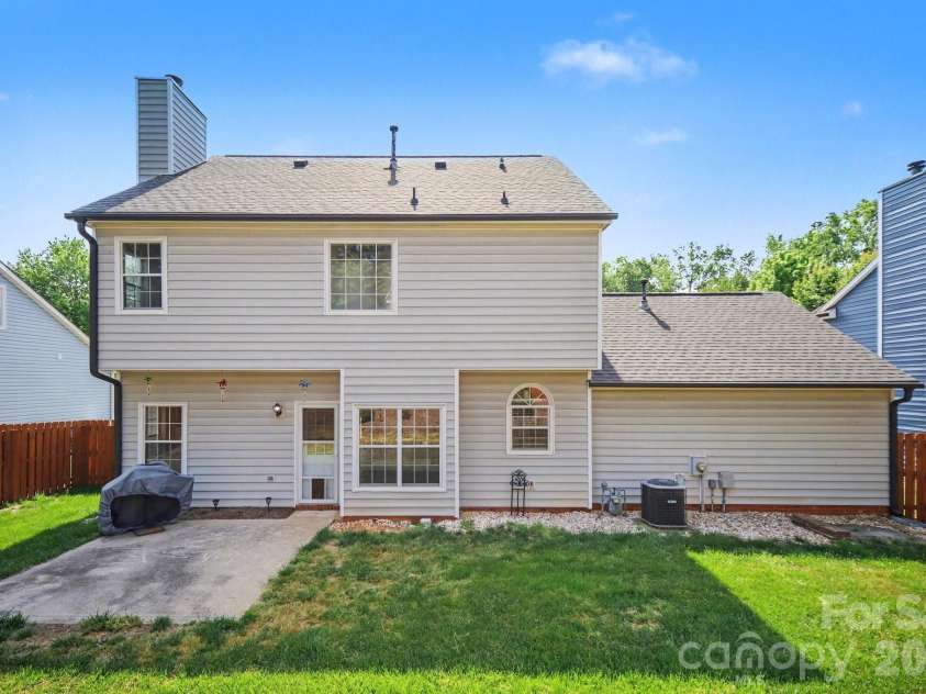 1921 Stonewyck Avenue, Kannapolis, NC 28081.  MLS# CAR4375310, YatesRealty ID 16262. 