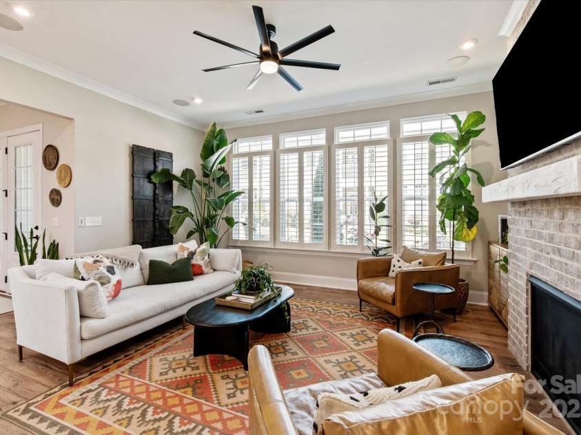 20216 Shaffer Bach Lane, Charlotte, NC 28277.  MLS# CAR4264477, YatesRealty ID 16262. 