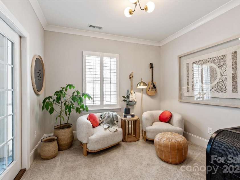 20216 Shaffer Bach Lane, Charlotte, NC 28277.  MLS# CAR4264477, YatesRealty ID 16262. Upstairs Sitting Area