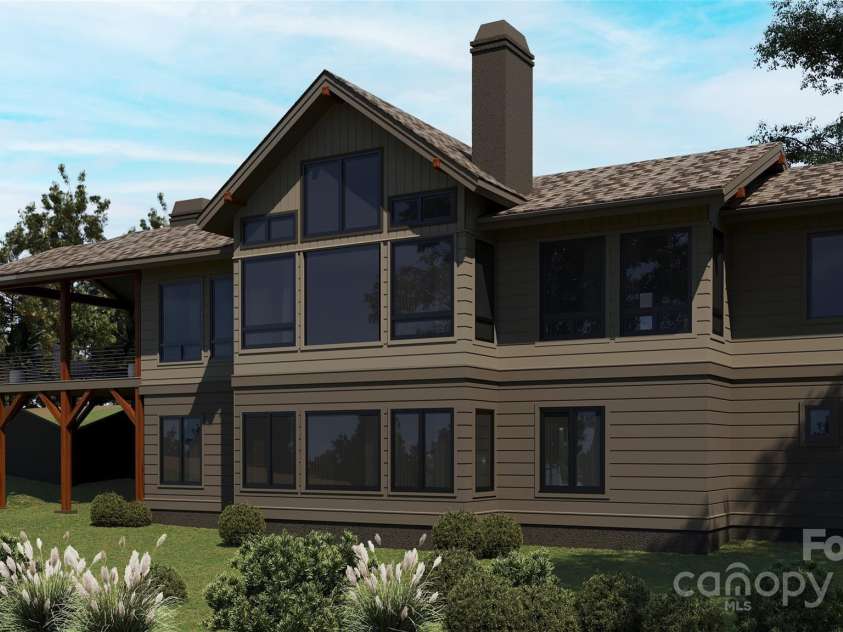 158 Chattooga Run, Hendersonville, NC 28739.  MLS# CAR4254834, YatesRealty ID 16263. 