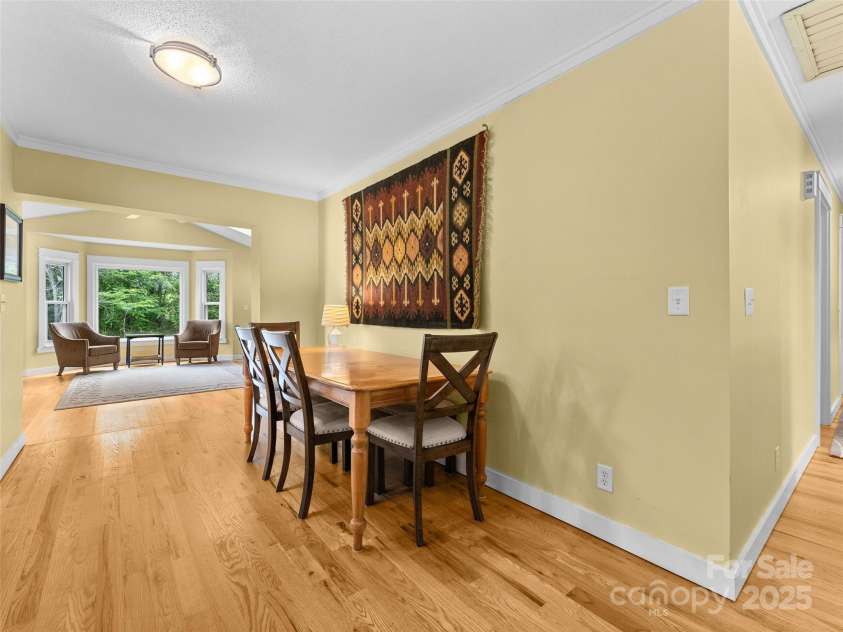 158 Fisher Road, Brevard, NC 28712.  MLS# CAR4263777, YatesRealty ID 16264. 