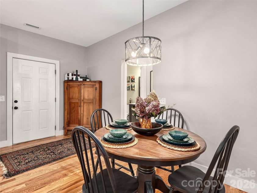 81 Boyd Avenue, Waynesville, NC 28786.  MLS# CAR4373279, YatesRealty ID 16265. 