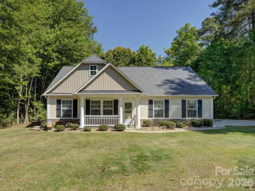 2190 New Gray Rock Road, Fort Mill, SC 29708.  MLS# CAR4373206, YatesRealty ID 16268. 