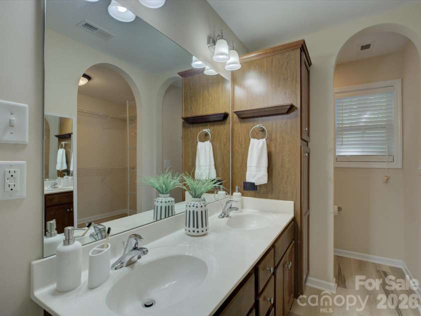 2190 New Gray Rock Road, Fort Mill, SC 29708.  MLS# CAR4373206, YatesRealty ID 16268. 