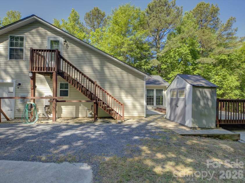 2190 New Gray Rock Road, Fort Mill, SC 29708.  MLS# CAR4373206, YatesRealty ID 16268. 
