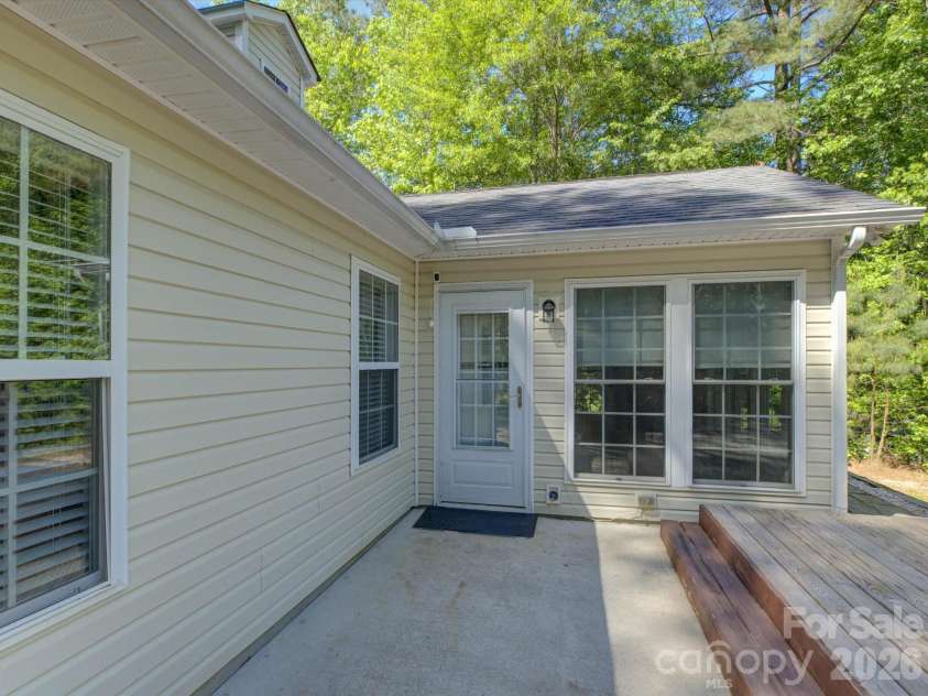 2190 New Gray Rock Road, Fort Mill, SC 29708.  MLS# CAR4373206, YatesRealty ID 16268. 