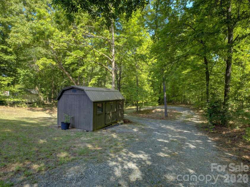 2190 New Gray Rock Road, Fort Mill, SC 29708.  MLS# CAR4373206, YatesRealty ID 16268. 