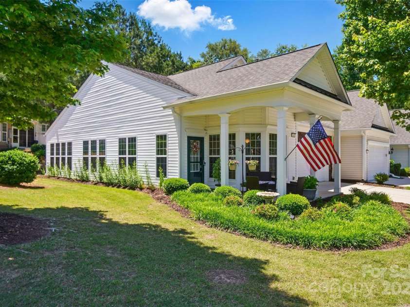 9003 Smokey Hill Lane, Fort Mill, SC 29707.  MLS# CAR4253748, YatesRealty ID 16269. 