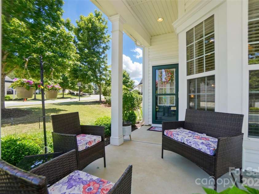 9003 Smokey Hill Lane, Fort Mill, SC 29707.  MLS# CAR4253748, YatesRealty ID 16269. 