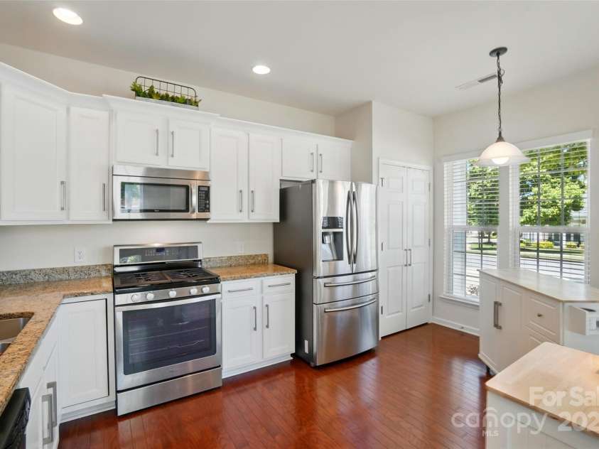 9003 Smokey Hill Lane, Fort Mill, SC 29707.  MLS# CAR4253748, YatesRealty ID 16269. 
