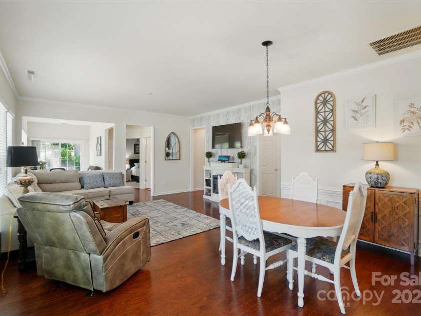 9003 Smokey Hill Lane, Fort Mill, SC 29707.  MLS# CAR4253748, YatesRealty ID 16269. 