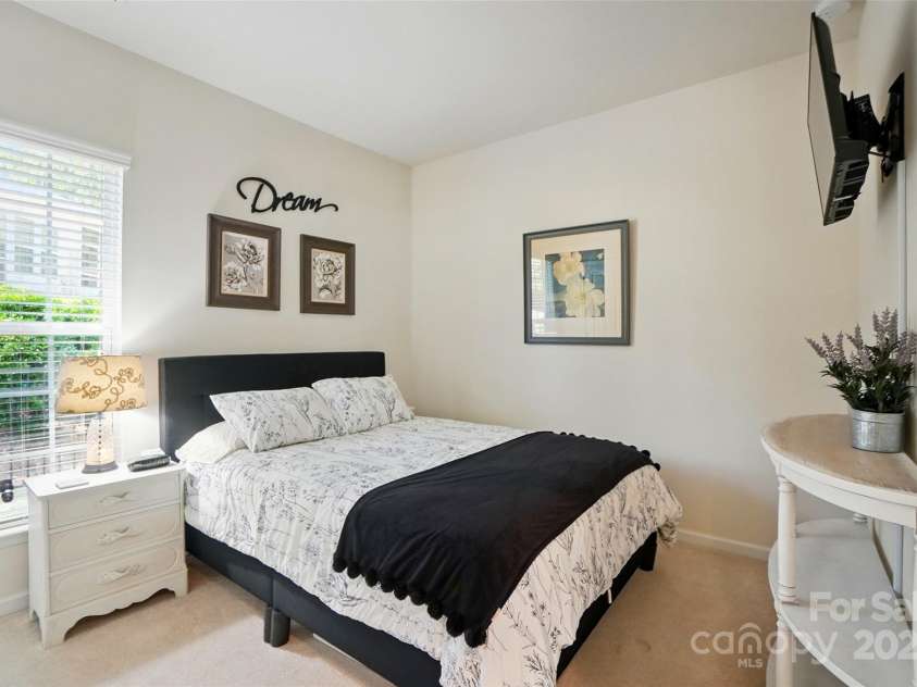 9003 Smokey Hill Lane, Fort Mill, SC 29707.  MLS# CAR4253748, YatesRealty ID 16269. 