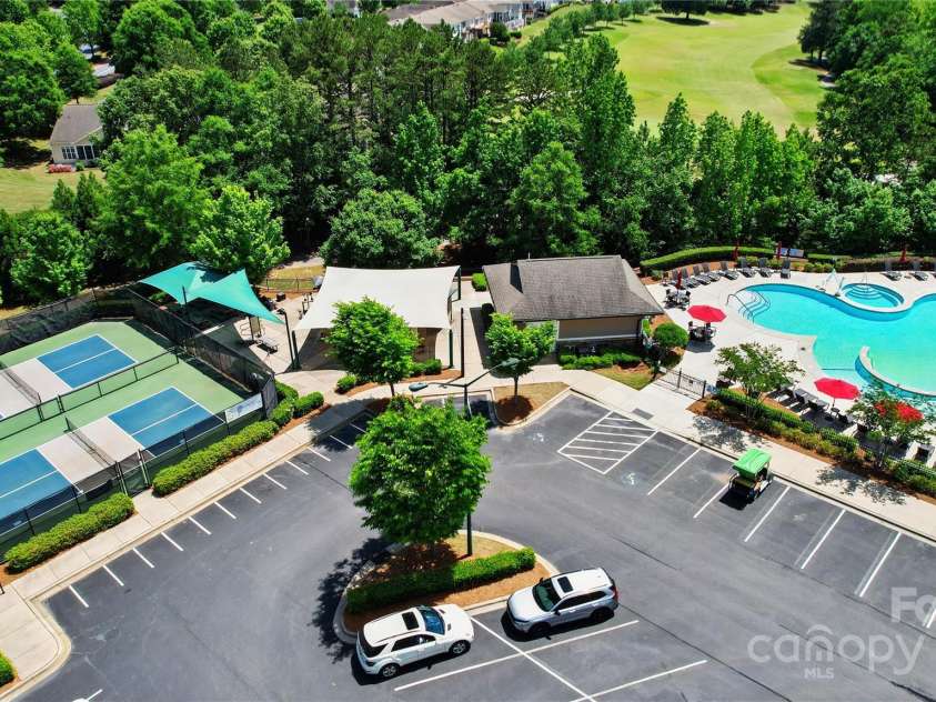 9003 Smokey Hill Lane, Fort Mill, SC 29707.  MLS# CAR4253748, YatesRealty ID 16269. 