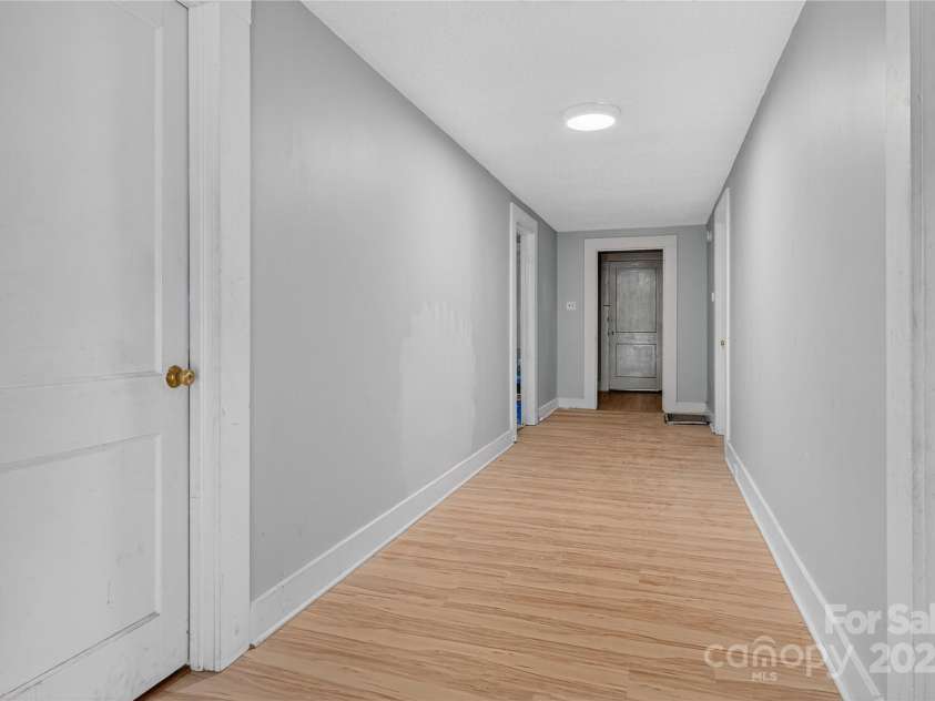 1114 Wilson W Lee Boulevard, Statesville, NC 28677.  MLS# CAR4322485, YatesRealty ID 1627. 