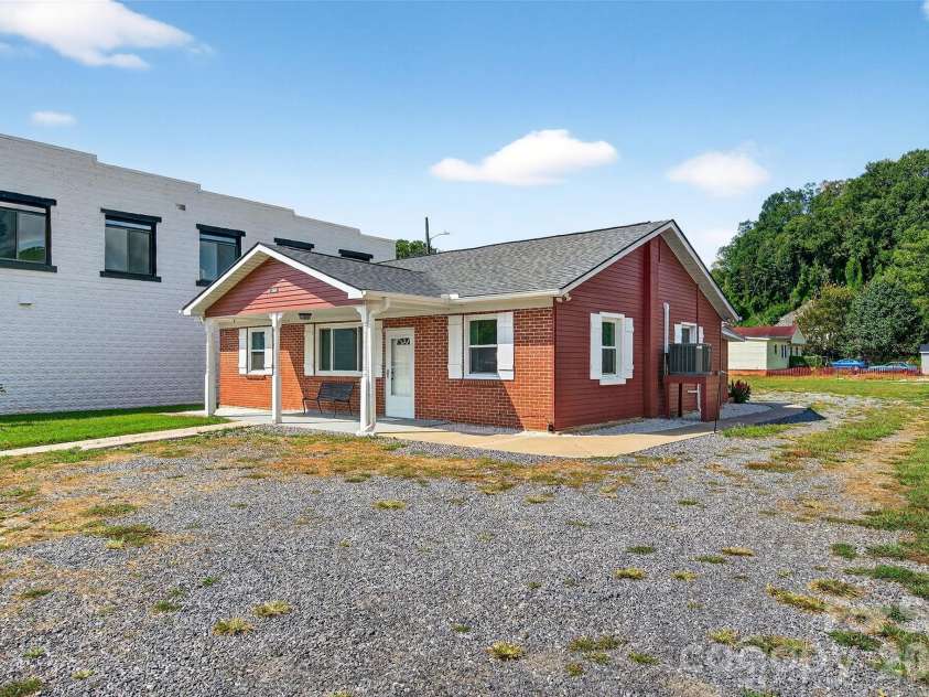 262 Catawba Avenue, Old Fort, NC 28762.  MLS# CAR4297674, YatesRealty ID 1627. 
