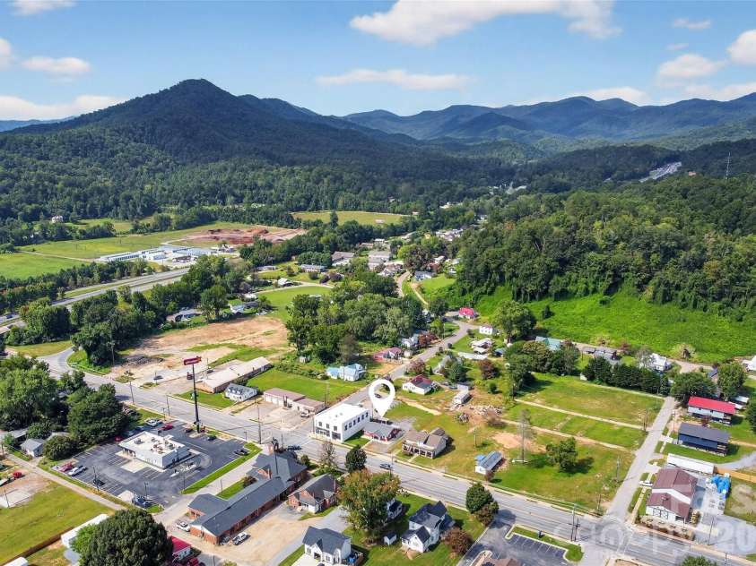 262 Catawba Avenue, Old Fort, NC 28762.  MLS# CAR4297674, YatesRealty ID 1627. 