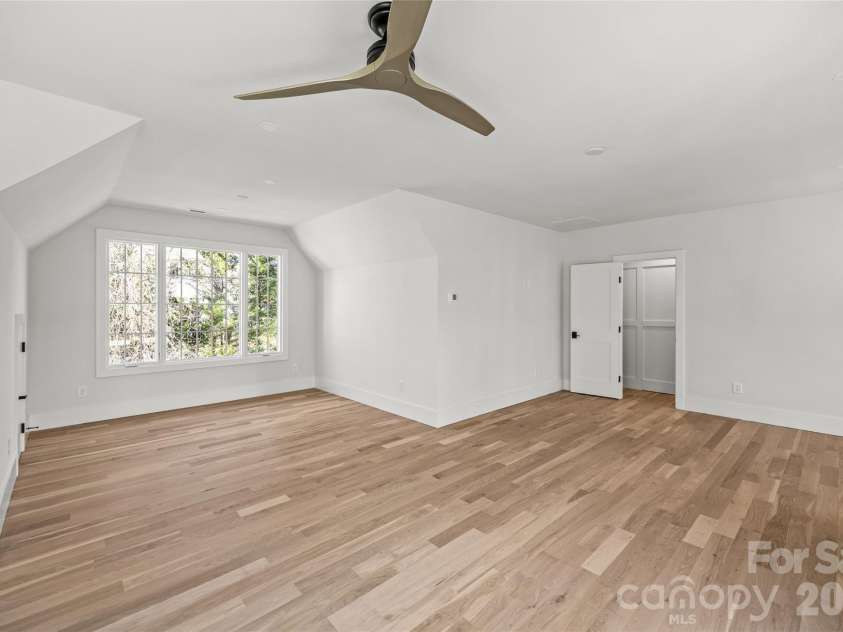 1607 Tippah Park Court, Charlotte, NC 28205.  MLS# CAR4334543, YatesRealty ID 16271. Loft/Entertainment/4th Bedroom