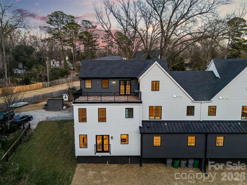 1607 Tippah Park Court, Charlotte, NC 28205.  MLS# CAR4334543, YatesRealty ID 16271. Rear Elevation