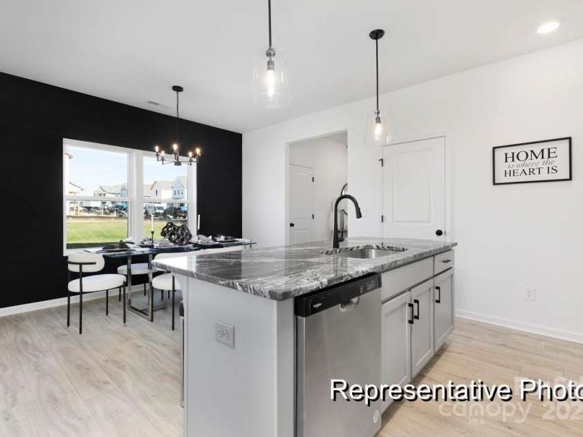 499 Switch Street, York, SC 29745.  MLS# CAR4257939, YatesRealty ID 16271. 