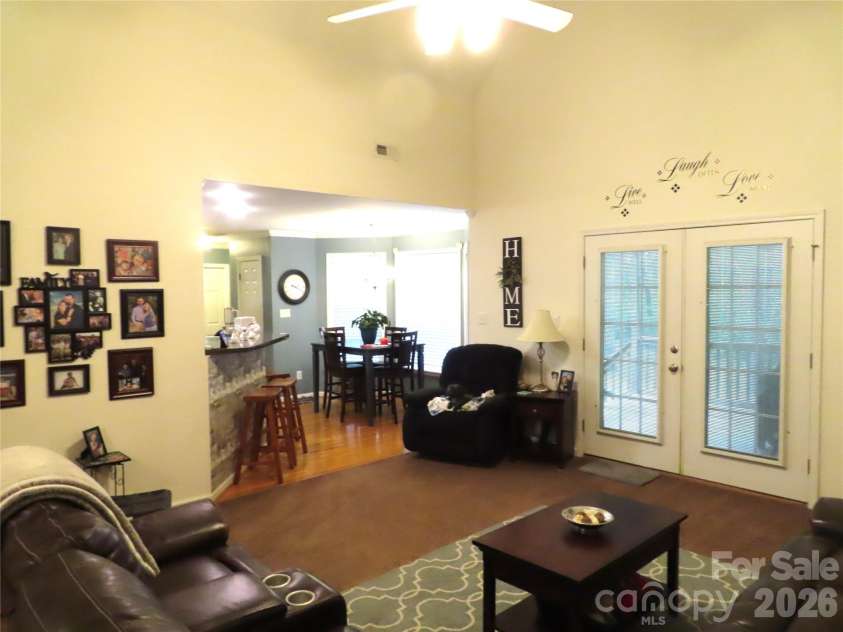 300 Tradewinds Lane, York, SC 29745.  MLS# CAR4374556, YatesRealty ID 16272. 