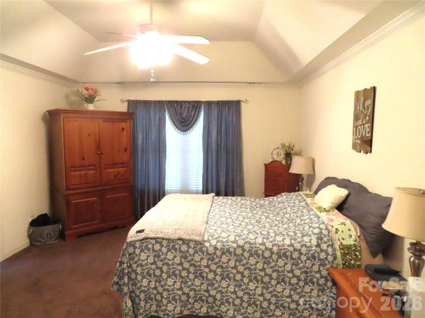 300 Tradewinds Lane, York, SC 29745.  MLS# CAR4374556, YatesRealty ID 16272. 