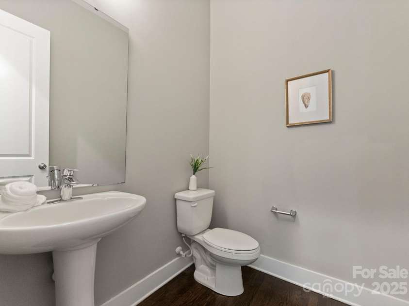 859 Academy Street, Charlotte, NC 28205.  MLS# CAR4260482, YatesRealty ID 16273. 