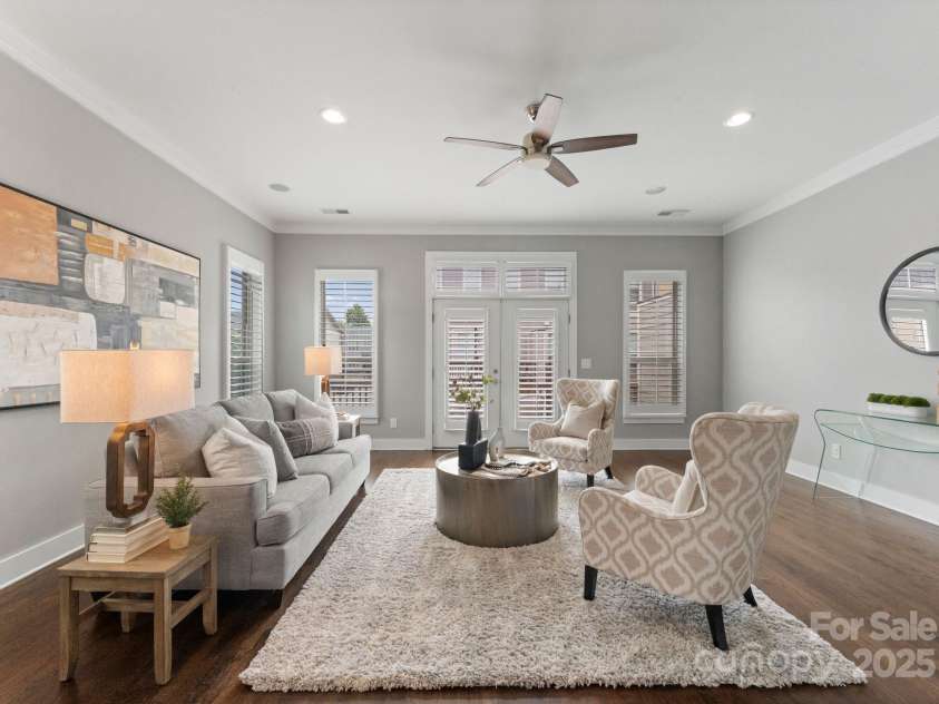 859 Academy Street, Charlotte, NC 28205.  MLS# CAR4260482, YatesRealty ID 16273. 