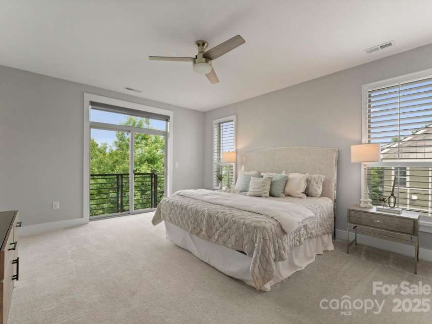 859 Academy Street, Charlotte, NC 28205.  MLS# CAR4260482, YatesRealty ID 16273. 