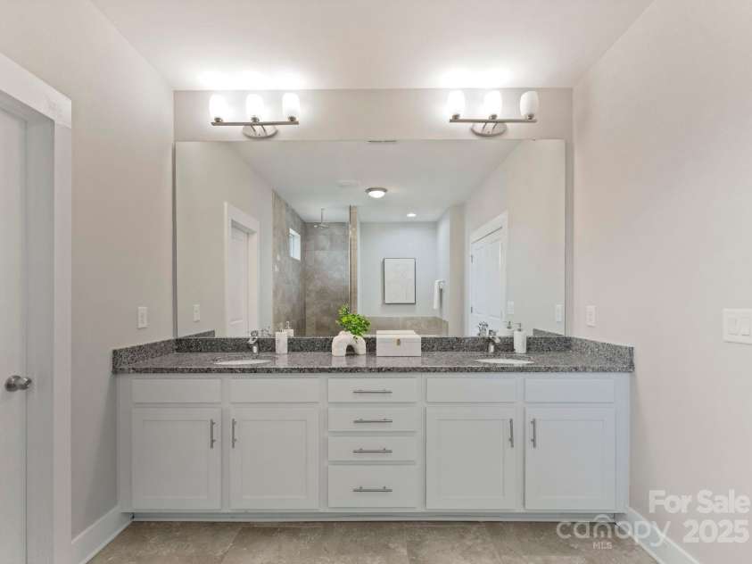 859 Academy Street, Charlotte, NC 28205.  MLS# CAR4260482, YatesRealty ID 16273. 