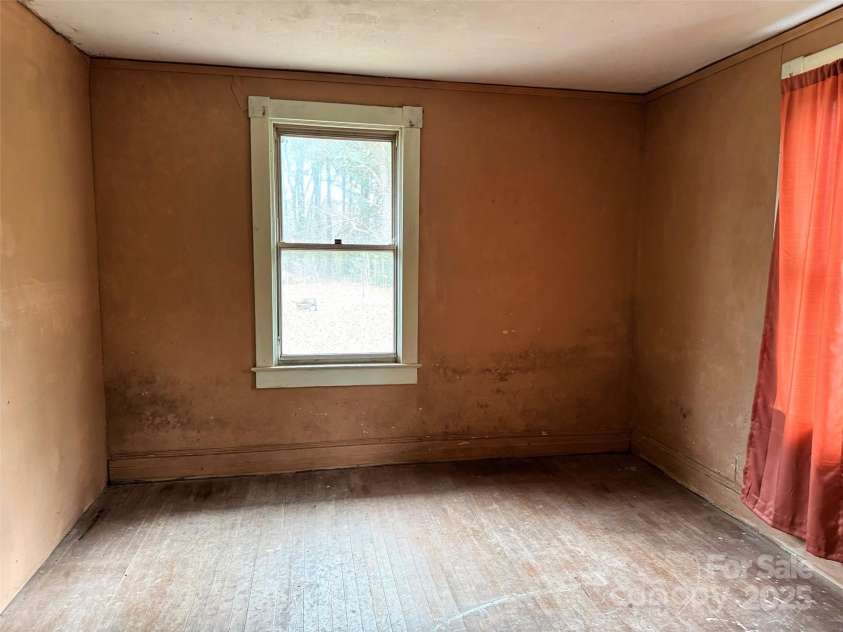 109 2nd Street, Lilesville, NC 28091.  MLS# CAR4325756, YatesRealty ID 1628. 